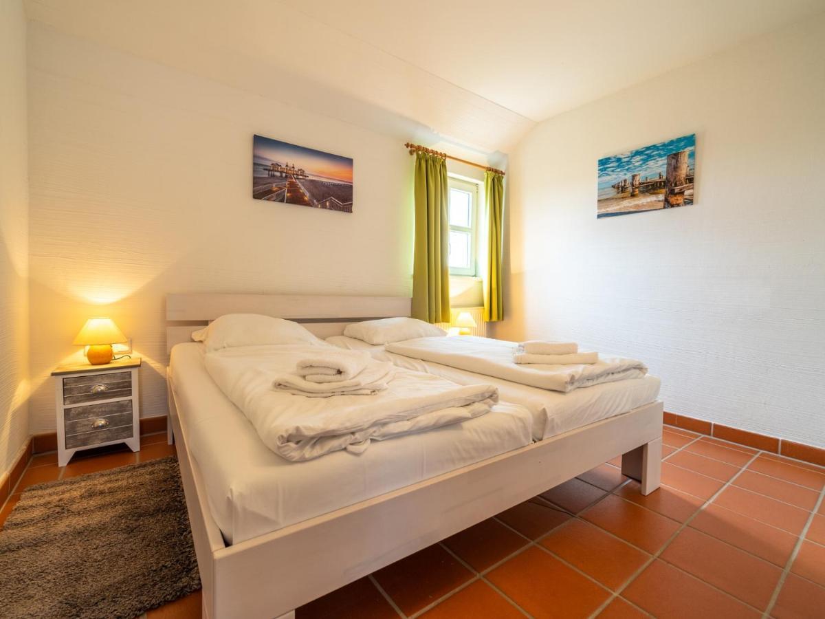 Feriendorf Rugana - Komfort Appartement Mit 2 Schlafzimmern Und Terrasse D03 Dranske Exterior foto